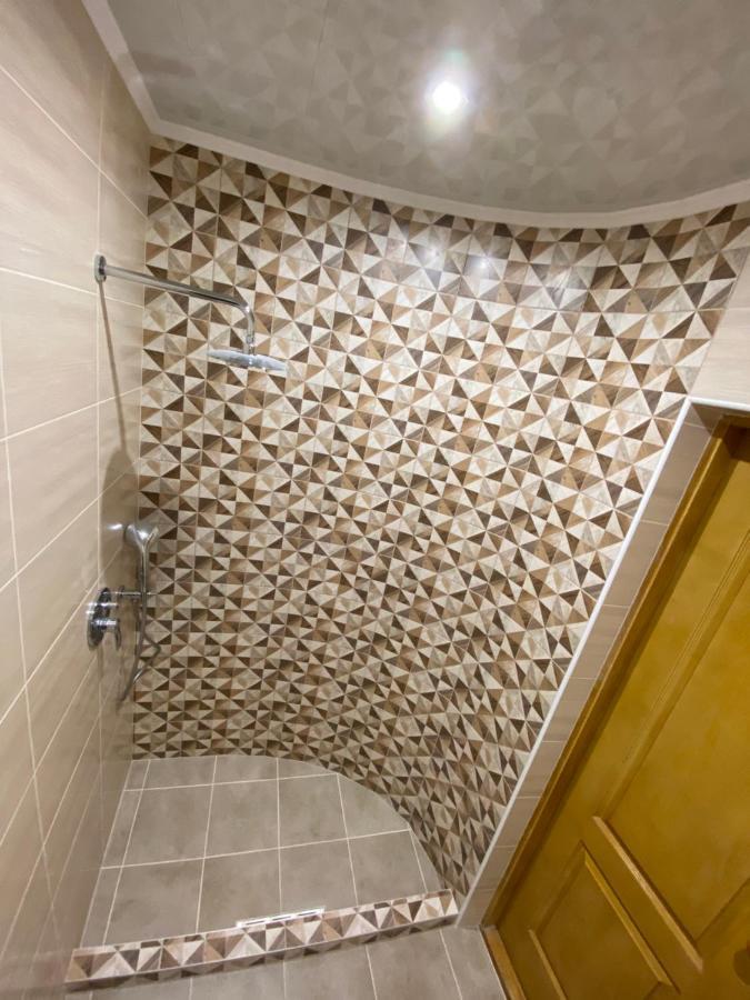 Constancia Hotel Kamianets Podilskyi Bagian luar foto