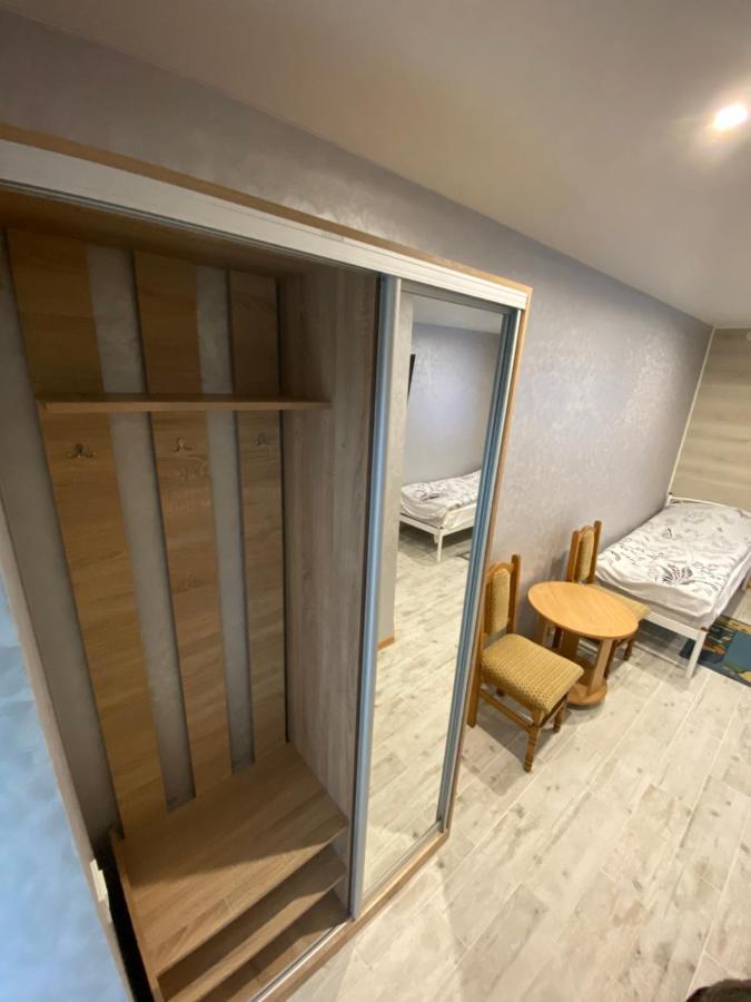 Constancia Hotel Kamianets Podilskyi Bagian luar foto